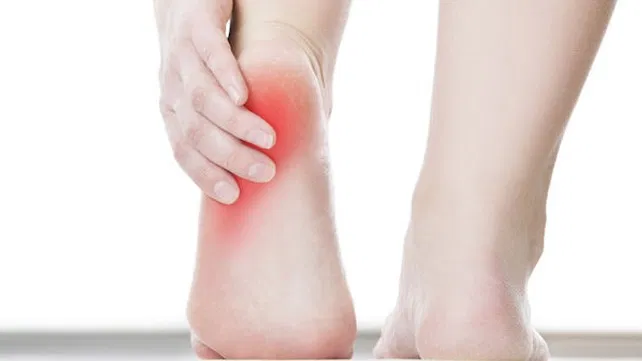Inside Ankle Pain (Medial) - Symptoms, Causes, Treatment & Rehab